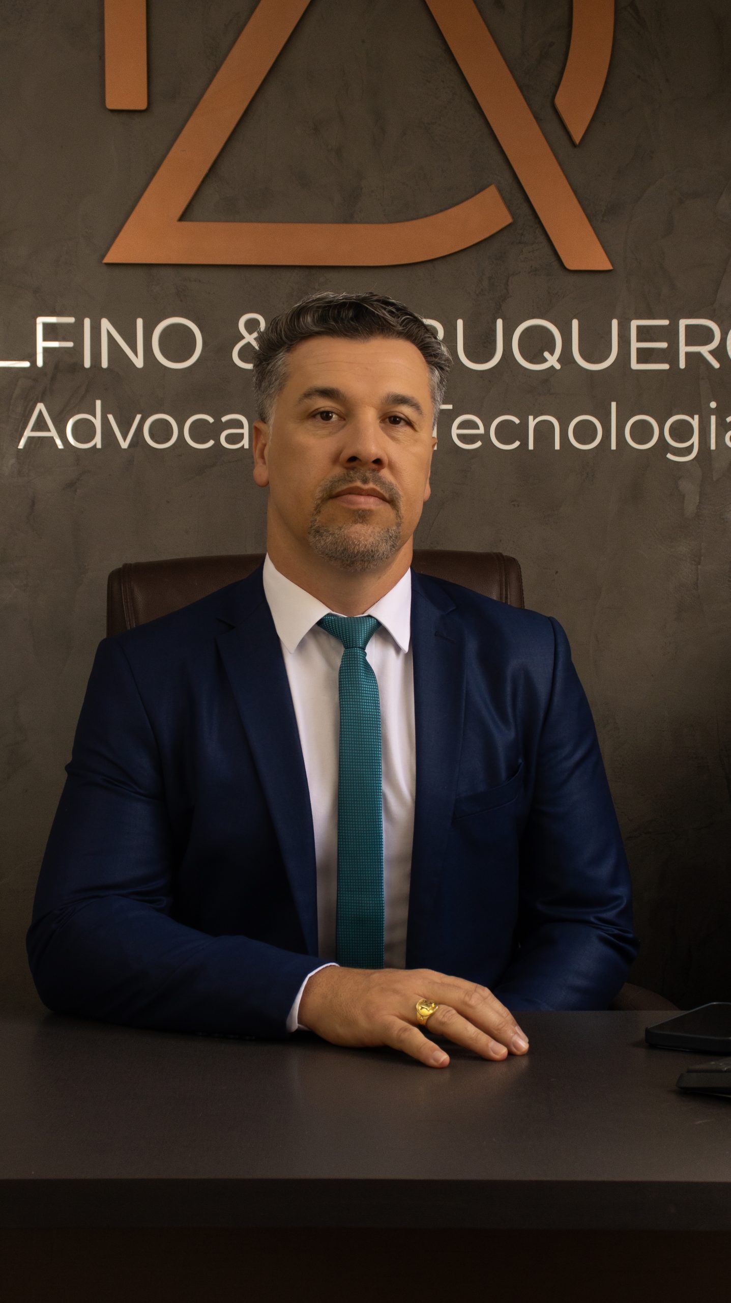 Luiz Albuquerque - Advogado - Sócio Fundador   OAB/MG 195.915